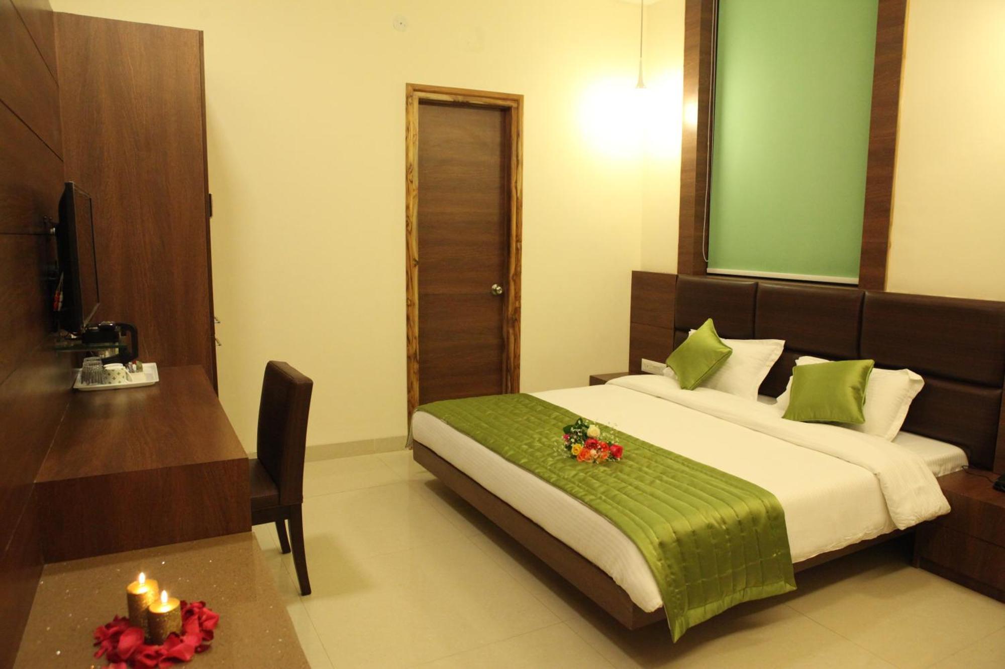 Hotel Golden Fern Patiāla 外观 照片